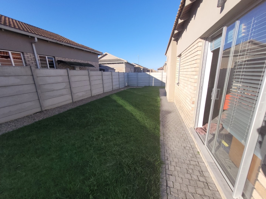To Let 3 Bedroom Property for Rent in Mooikloof Country Estate Western Cape